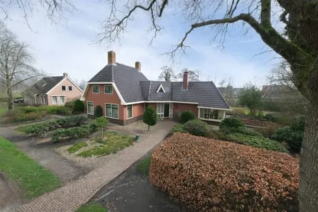 Vrijstaande woning te koop: Roomsterweg 9, Diepswal Leek