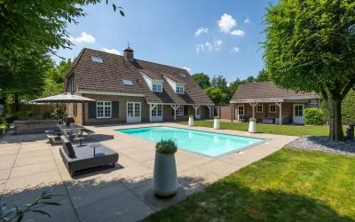 Vrijstaande woning te koop: Roosbergseweg 2, Bavel Bavel