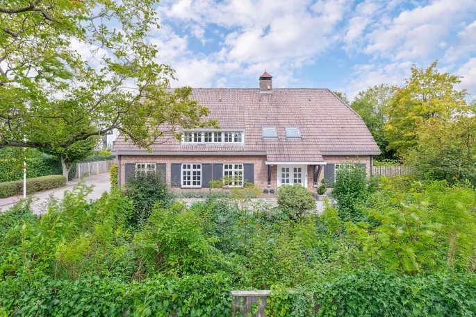 Vrijstaande woning te koop: Roosbergseweg 2, Bavel