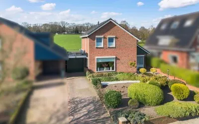 Twee-onder-één-kap te koop: Roosdomsweg 18, Markelo Markelo