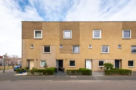 Tussenwoning te koop: Roosduinen 21, Hoofddorp