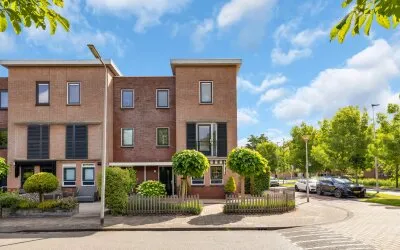 Hoekwoning te koop: Rooseveltlaan 1, Altena Hellevoetsluis