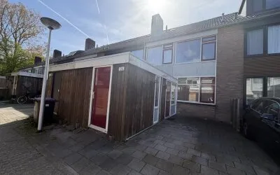 Tussenwoning te koop: Rooseveltlaan 126, Vrijheidsbuurt Delft