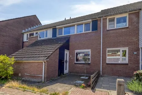 Terraced house for sale: Rooseveltlaan 9, Goes-Noordwest Goes