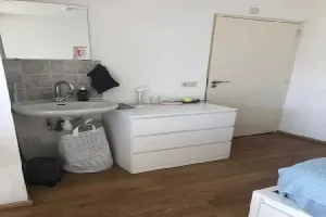 Kamer te huur: Rooseveltplein, Staatsliedenbuurt Oost Tilburg