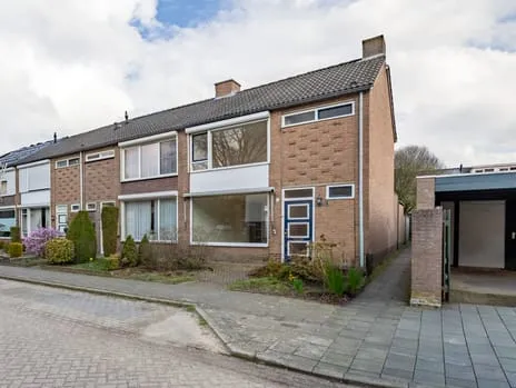 Hoekwoning te koop: Rooseveltstraat 13, West midden Venray