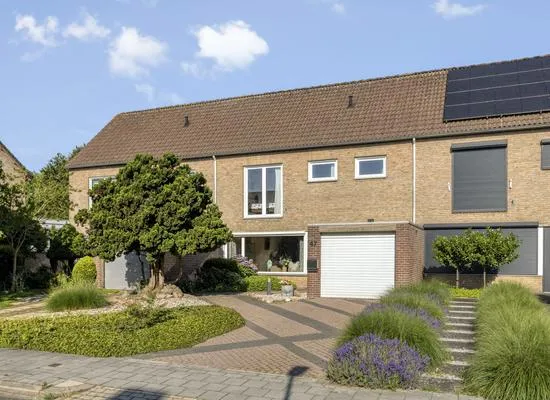 Terraced house for sale: Rooseveltstraat 47, Schimmert Schimmert