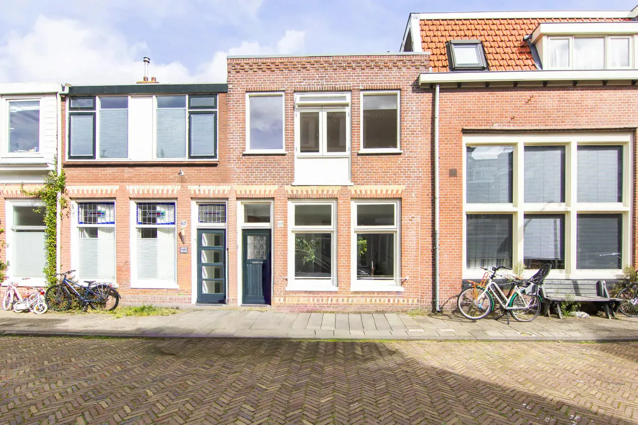Tussenwoning te koop: Roosveldstraat 69, Haarlem