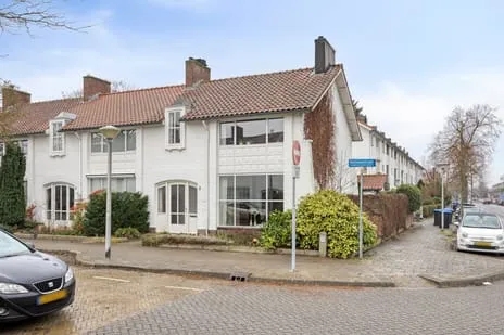 Hoekwoning te koop: Roothaanstraat 2, Sintenbuurt Eindhoven