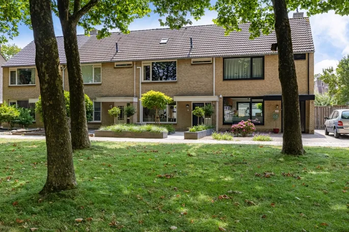 Tussenwoning te koop: Ropta 19, De Wiken oost Drachten