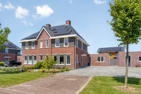 Twee-onder-één-kap te koop: Roringererf 6, Diever Diever