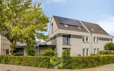 Tussenwoning te koop: Rosabeemd 1, Heugem Maastricht