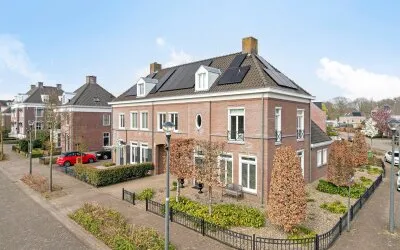 Twee-onder-één-kap te koop: Roselmanserf 8, Schutsboom Helmond