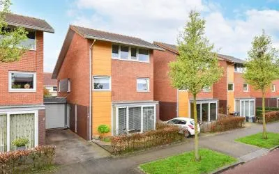 Tussenwoning te koop: Rosendael 7, Buurt 4 Zeewolde