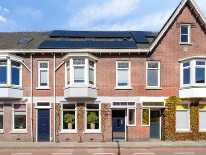 Tussenwoning te koop: Rosmolenplein 32, Tilburg