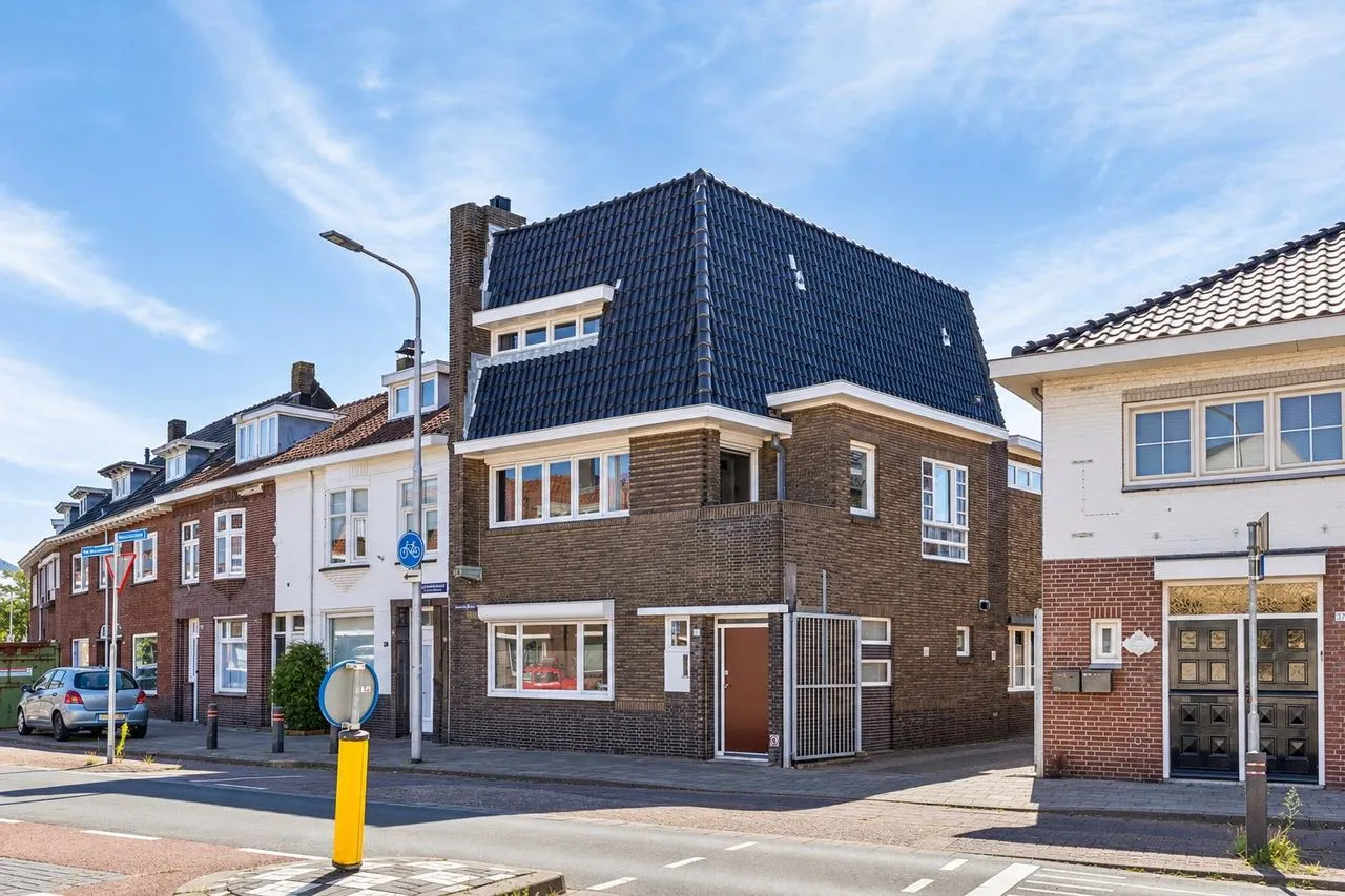 Hoekwoning te koop: Rosmolenplein 35, Tilburg