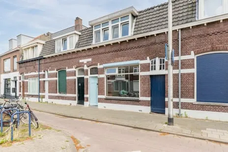 Tussenwoning te koop: Rosmolenplein 44, Rosmolen Tilburg