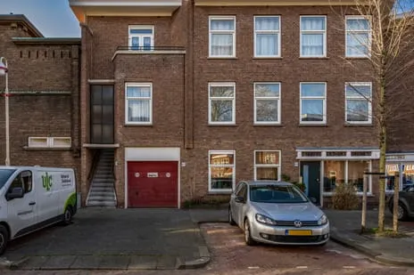 Appartement te koop: Rosseelsstraat 111, 'S-Gravenhage