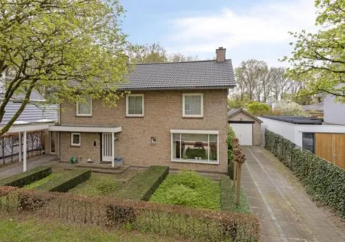 Vrijstaande woning te koop: Rossinilaan 3, Molenhoek Rosmalen