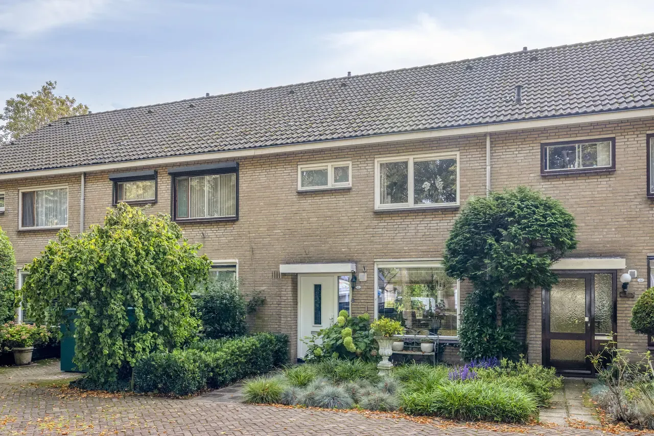 Tussenwoning te koop: Rossinistraat 45, Waalwijk