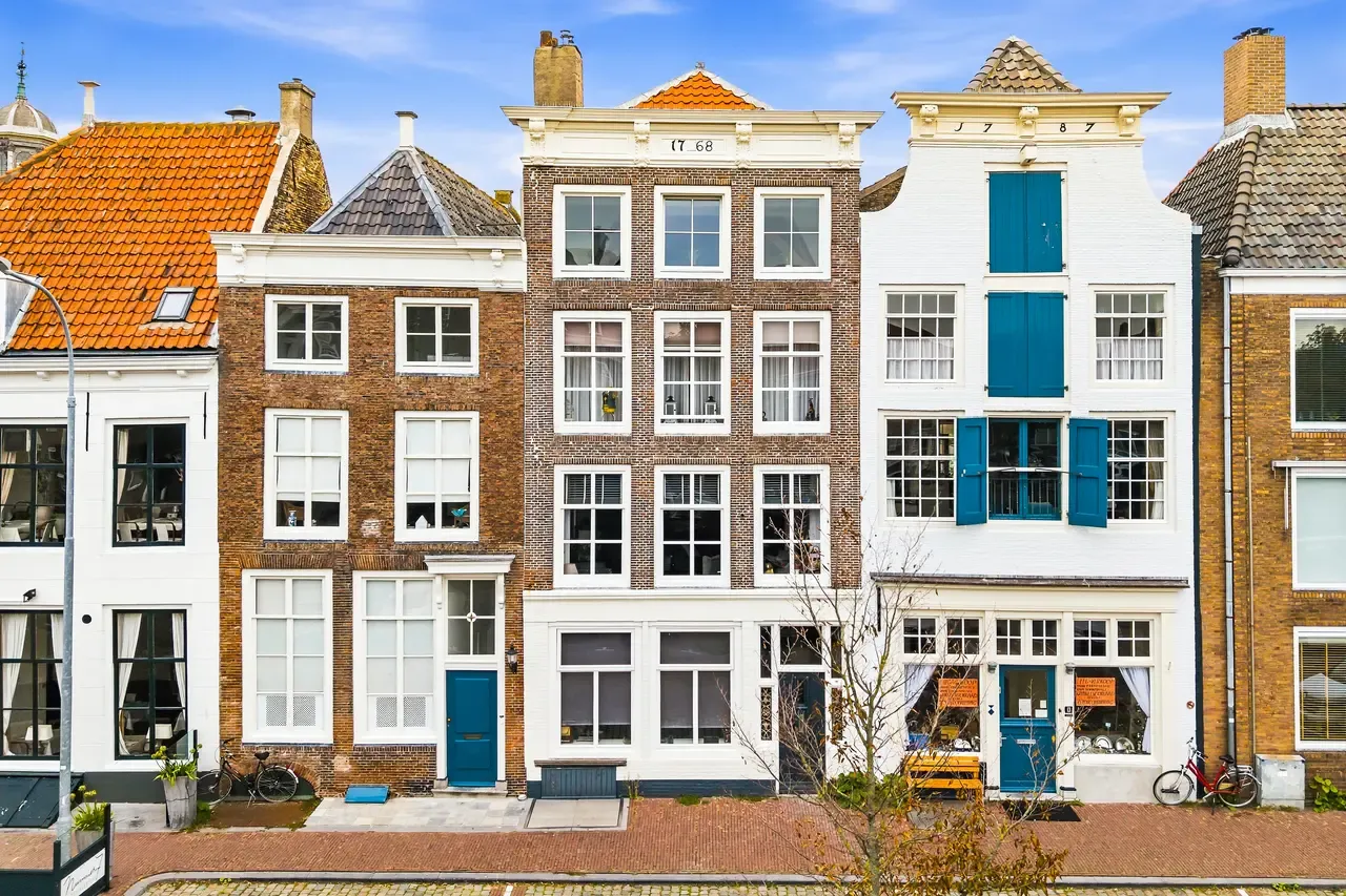 Tussenwoning te koop: Rotterdamsekaai 11, Middelburg