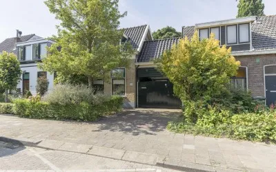 Tussenwoning te koop: Rotterdamseweg 170, Prinsessenbuurt Zwijndrecht
