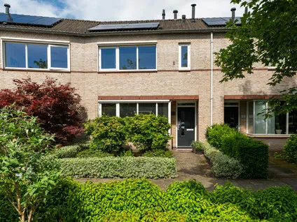 Tussenwoning te koop: Roulet 31, Els (oost) Kaatsheuvel