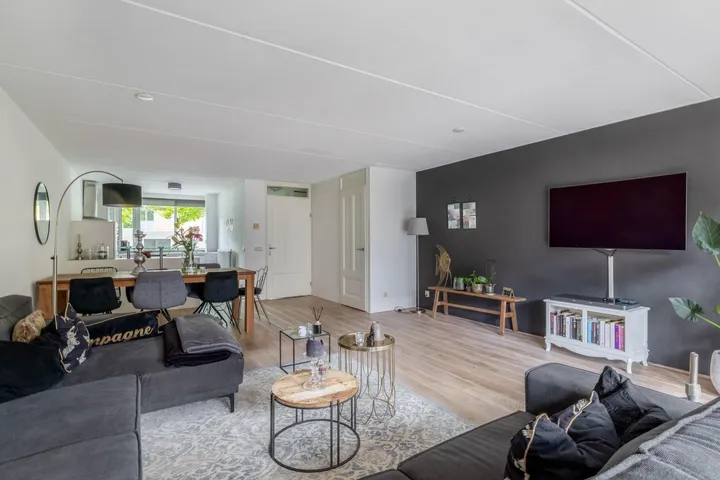 Tussenwoning te koop: Roxenissestraat 13, Oosterheem-Noord-Oost Zoetermeer