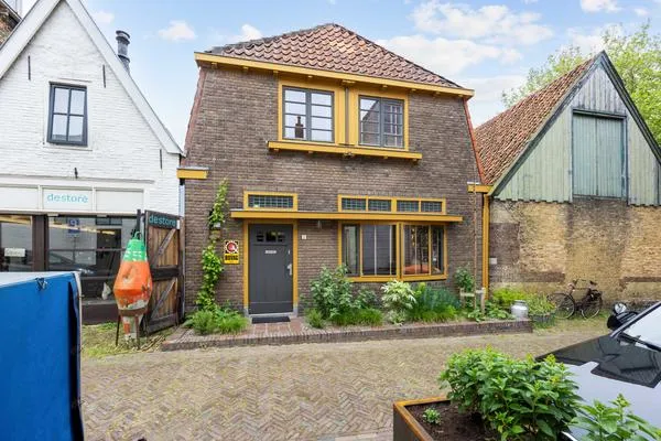 Tussenwoning te koop: Rozemarijnstraat 3, Binnenstad Harlingen