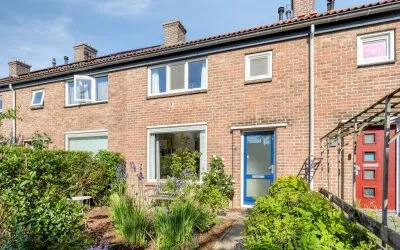 Tussenwoning te koop: Rozemarijnstraat 4, Kamillehof Arnhem
