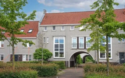 Tussenwoning te koop: Rozenhof 32, Verspreide huizen Borne-Oost Borne
