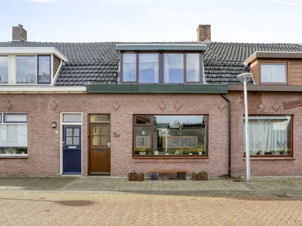 Tussenwoning te koop: Rozenstraat 12, Tuinwijk Bergen Op Zoom
