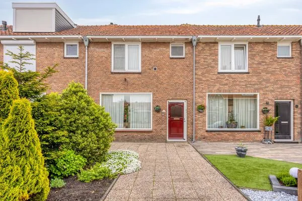 Tussenwoning te koop: Rozenstraat 15, Volendam-Bloemenbuurt Volendam