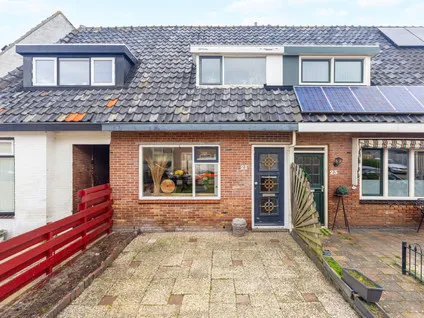 Hoekwoning te koop: Rozenstraat 21, Tuindorp-West Den Helder