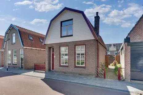 Vrijstaande woning te koop: Rozenstraat 29, Steenwijk West Steenwijk