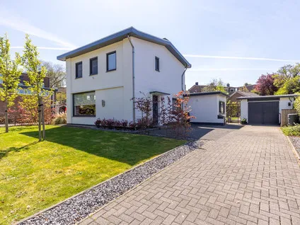Vrijstaande woning te koop: Rozenstraat 38, Vaesrade Nuth