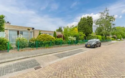 Tussenwoning te koop: Rozenstraat 5, Kraaihoek Zuid Papendrecht