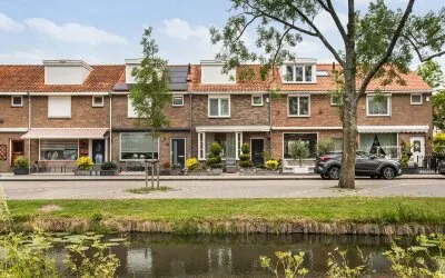 Tussenwoning te koop: Rozenstraat 6, Volendam-Bloemenbuurt Volendam