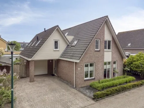 Vrijstaande woning te koop: Rozentuin 22, Tuinen Houten