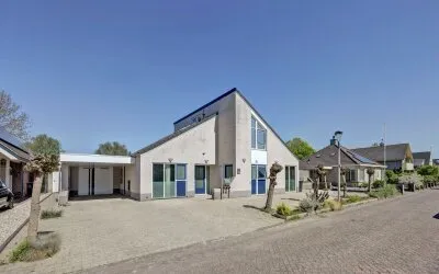 Vrijstaande woning te koop: Rozentuin 23, Bloemenbuurt Swifterbant