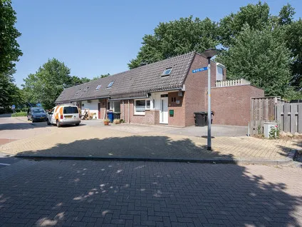 Hoekwoning te koop: Rozenwerf 102, Rozenwerf en Tuinderswerf Almere