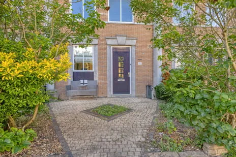 Terraced house for sale: Rubenslaan 195, Oosteindsche Ackers Bergschenhoek