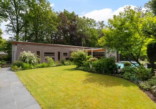 Vrijstaande woning te koop: Rubenslaan 2, Kazernelaan Weert