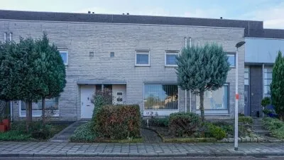 Tussenwoning te koop: Rubensstraat 6A, Meezenbroek Heerlen