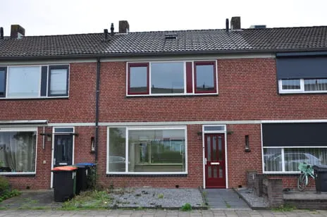 Tussenwoning te koop: Rudolf Van Baarlestraat 20, De Kruiskamp 'S-Hertogenbosch