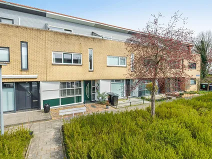 Tussenwoning te koop: Rudolf Nureyevstraat 95, Danswijk Zuidoost Almere