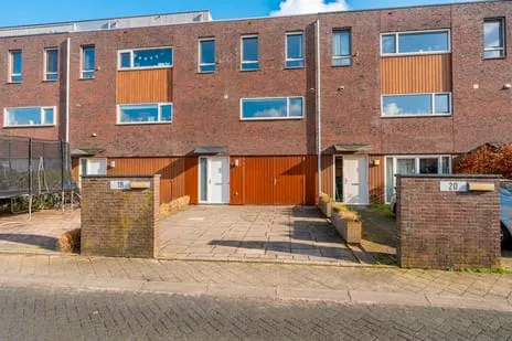Tussenwoning te koop: Ruijgenhoeksepolder 18, De Meern