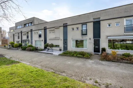 Tussenwoning te koop: Ruimelplein 25, Dalem Noord II Tilburg