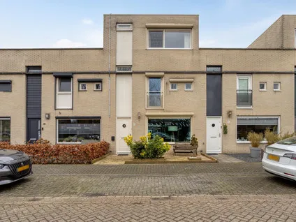 Tussenwoning te koop: Ruimelsingel 83, Dalem Noord II Tilburg