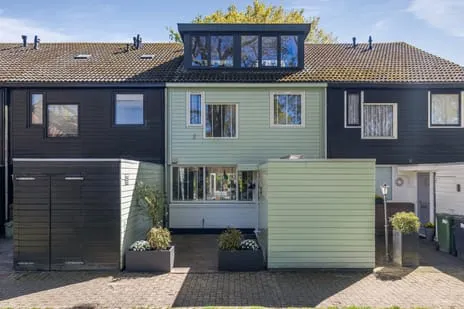 Tussenwoning te koop: Ruinerbrink 276, Bargeres Emmen